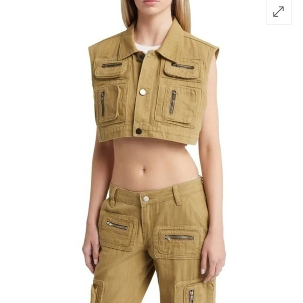 NWT PTCL utility crop vest. Size S.